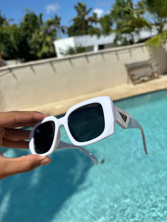 SUNGLASSES PRADA WHITE LOGO